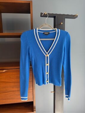 Express Ribbed V-Neck Sweater